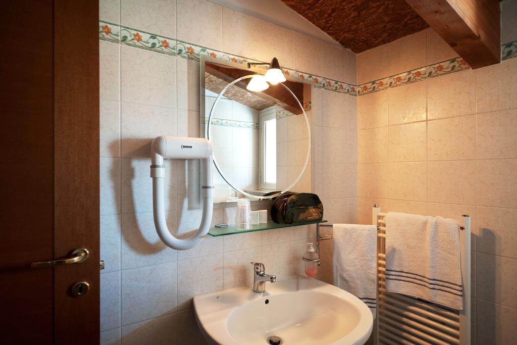Casa Ferretti Di Ferretti Village Silvi Marina Habitación foto
