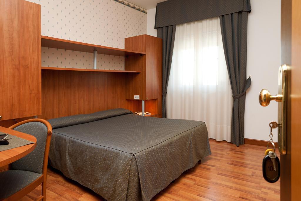 Casa Ferretti Di Ferretti Village Silvi Marina Habitación foto